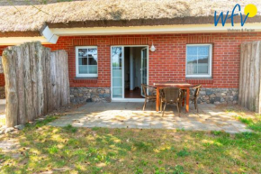 Ferienhaus am Gutspark Drankse Ferienwohnung Sonnengarten, Dranske